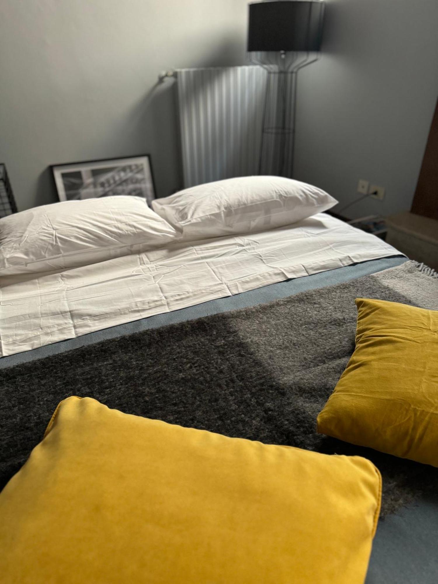 Dimora Legnazzi_A Gem In The Heart Of Brescia Appartement Buitenkant foto