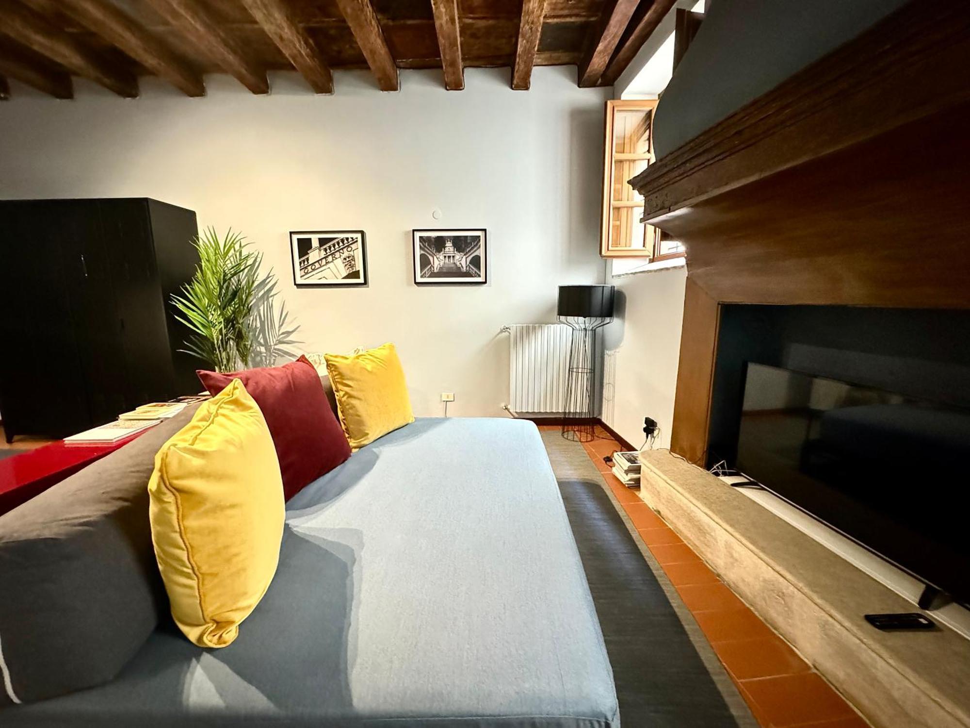 Dimora Legnazzi_A Gem In The Heart Of Brescia Appartement Buitenkant foto