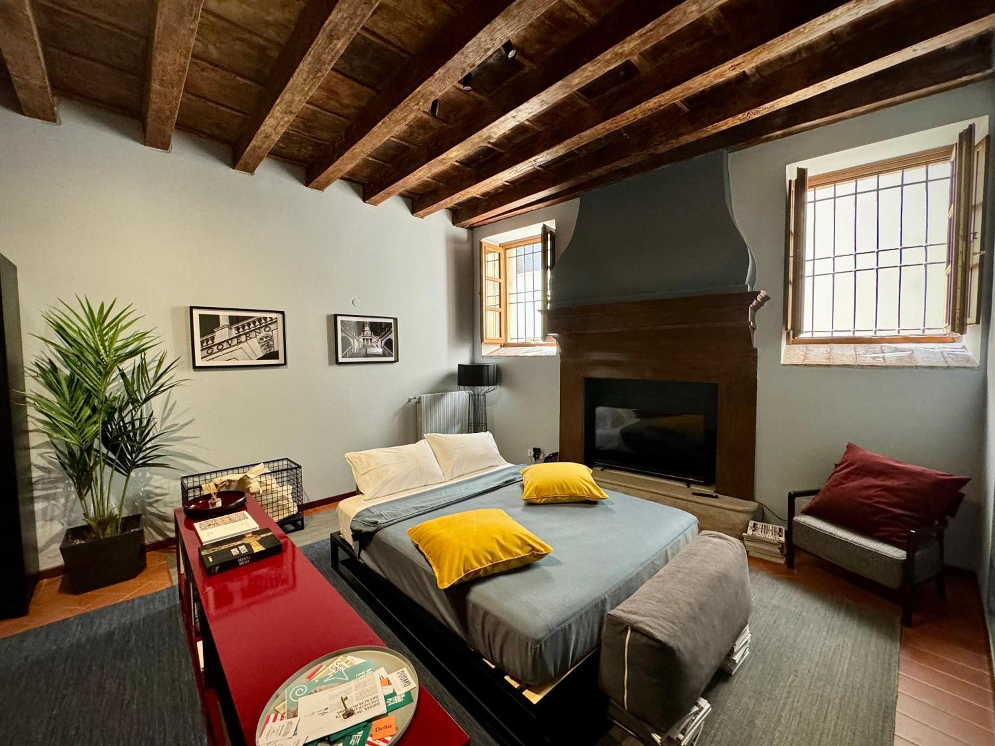 Dimora Legnazzi_A Gem In The Heart Of Brescia Appartement Buitenkant foto